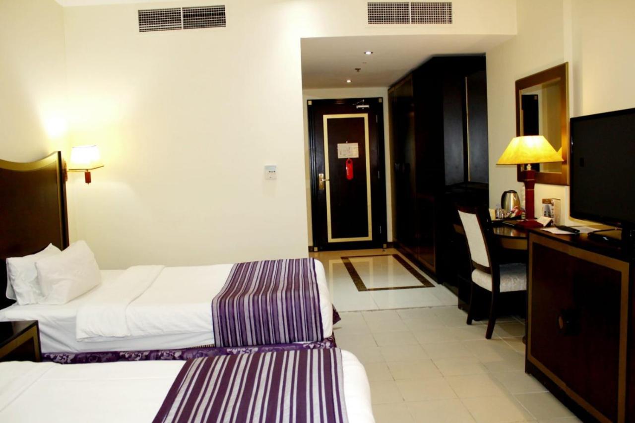 Tourist Hotel Doha Exterior foto