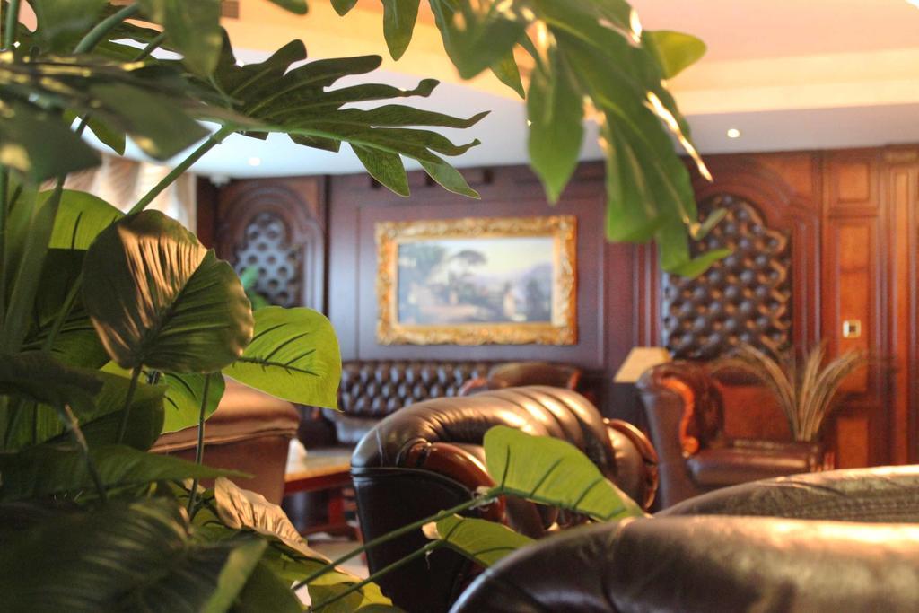 Tourist Hotel Doha Exterior foto